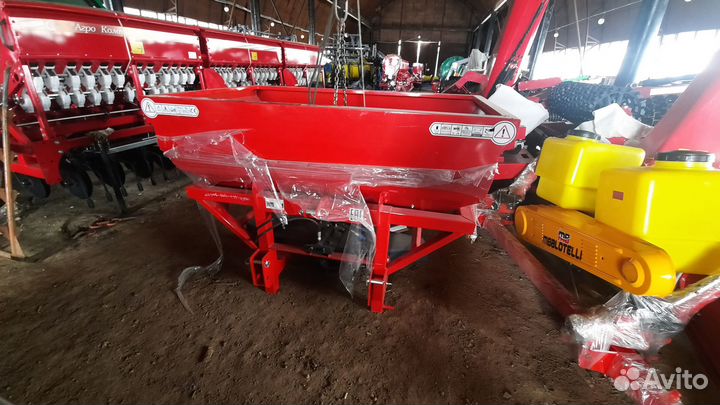 Разбрасыватель удобрений Agrohasat CGSA-1000, 2022