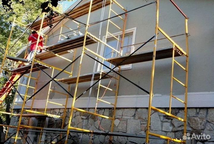 Прочные рамные леса для стройки