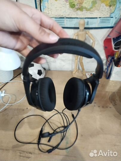 Наушники HyperX