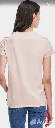 Levis футболка S женская