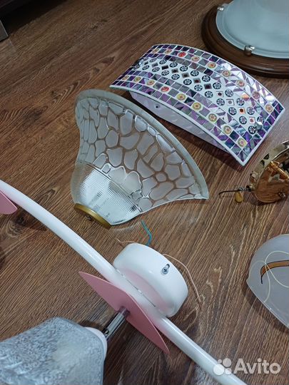 Люстры, бра, светильники