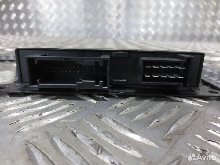 Дверной модуль левый Mercedes-Benz A9604461632