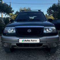 Suzuki Grand Vitara 2.5 AT, 2000, 241 727 км, с пробегом, цена 630 000 руб.