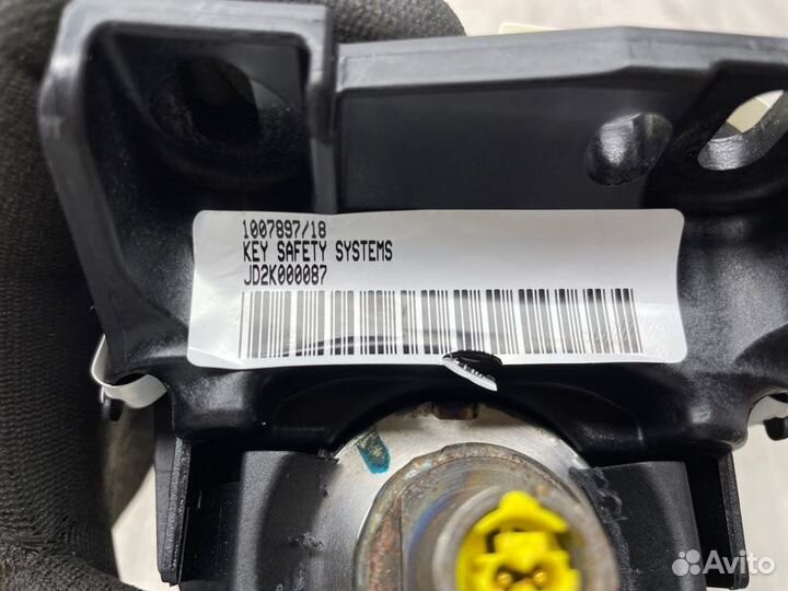 Подушка безопасности в торпедо Audi A4 B8 cgka 2.7