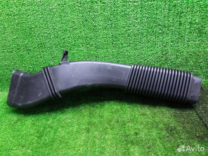 Патрубок воздушного фильтра BMW 5 F10/F11 (2009-2