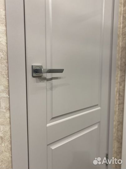 Двери межкомнатные серые