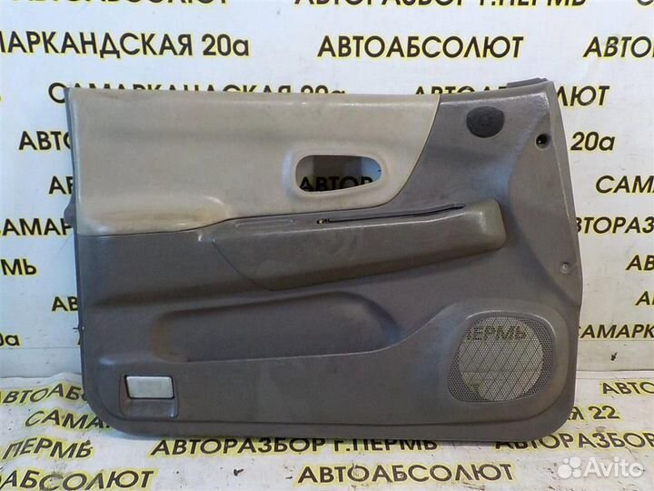 Обшивка двери передней левой Mitsubishi Pajero II