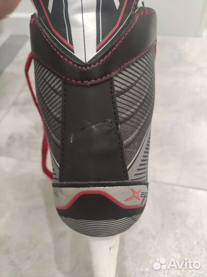 Хоккейные коньки bauer vapor x200