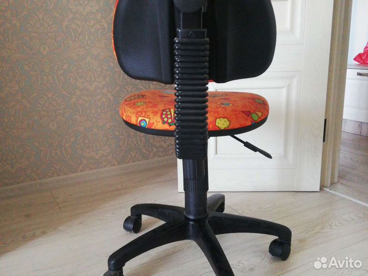 Стул кресло компьютерное