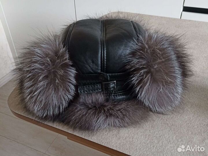Меховая шапка ушанка мужская