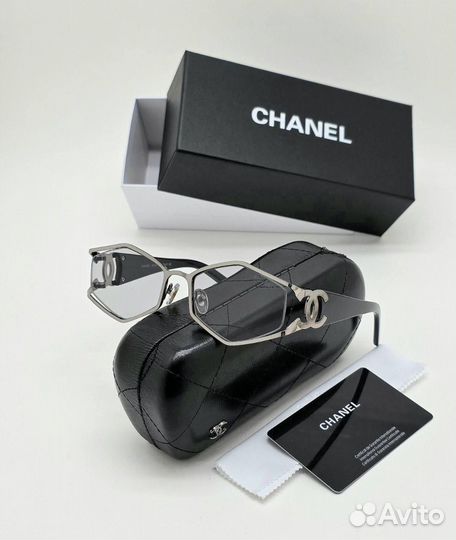 Солнцезащитные очки chanel