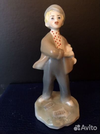 Фарфоровые статуэтки лфз