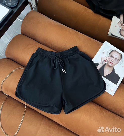 Шорты женские