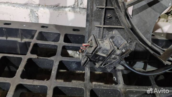 Вентилятор радиатора от Skoda Roomster 2006