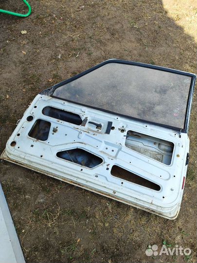 Правая дверь ваз 2108