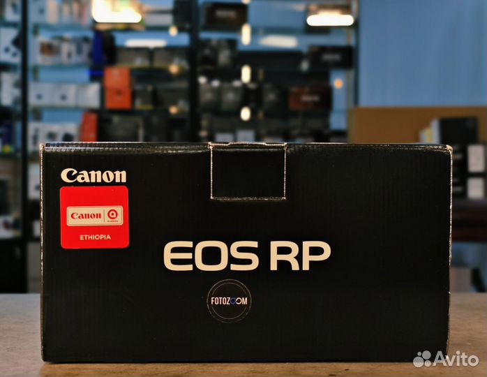 Беззеркальный фотоаппарат Canon EOS RP Body