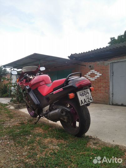Хонда cbr1000f