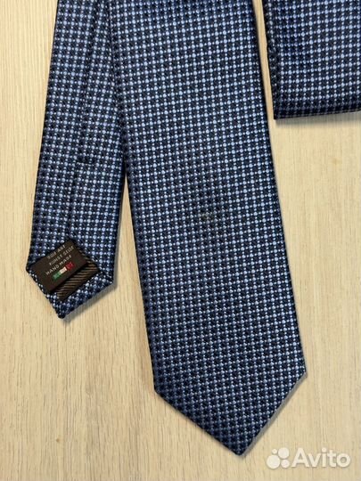 Галстук синего цвета италия