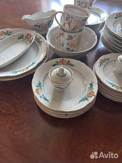 Продам обеденный сервиз