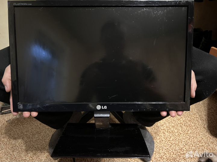Монитор lg