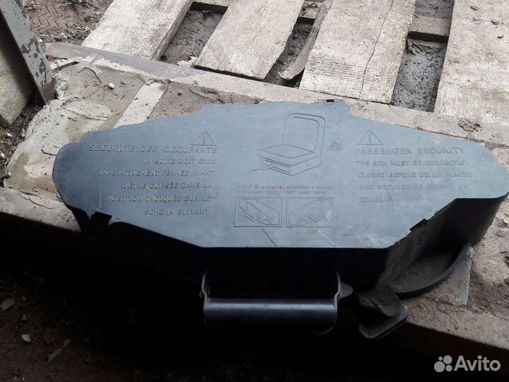 Renault трафик opel виваро