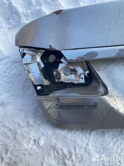 Крышка багажника Хонда аккорд 9 2013 год