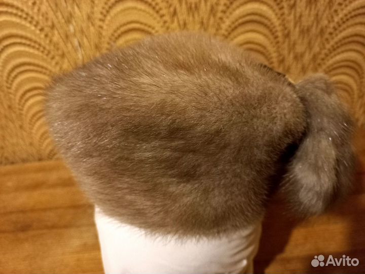 Женский норковый берет