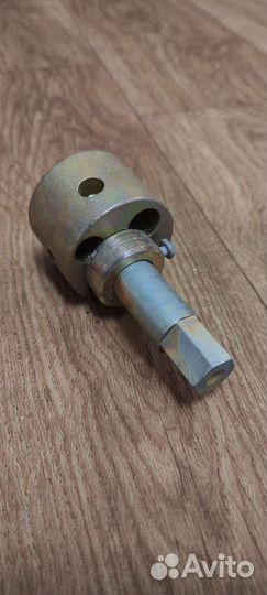 Универсальный эксцентриковый ключ СССР