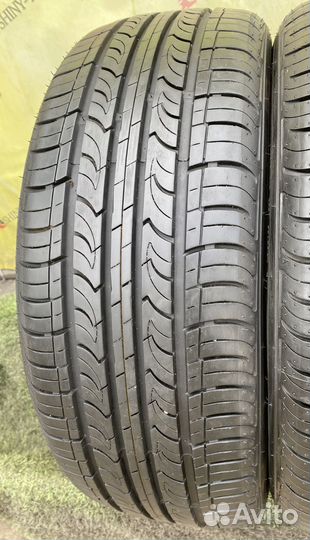 Nexen Classe Premiere 672 215/55 R17 94V