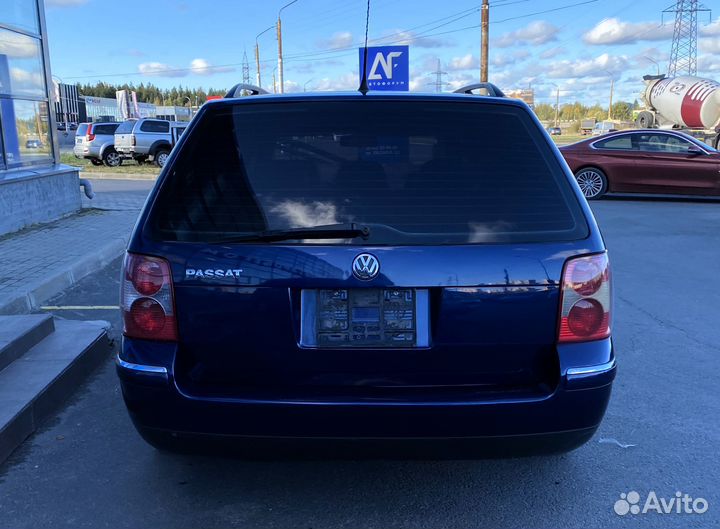 Volkswagen Passat 1.8 AT, 2004, 299 500 км