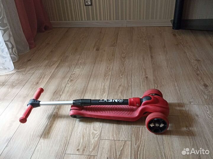 Самокат детский трехколесный