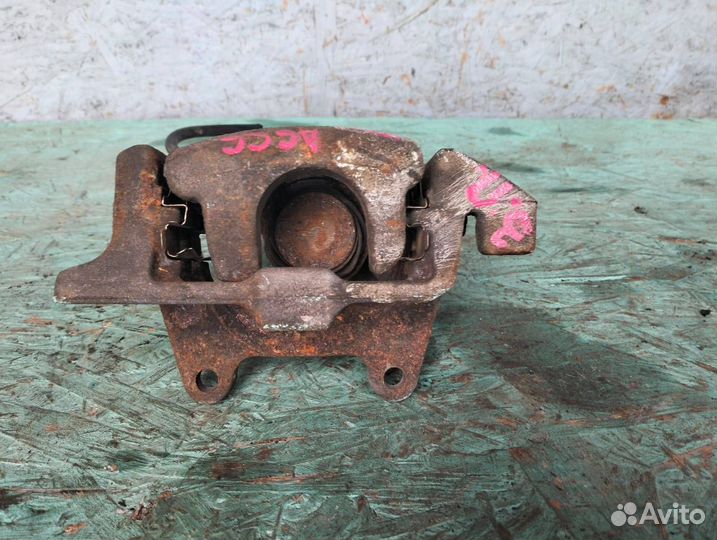 Суппорт задний правый AudiA6C6