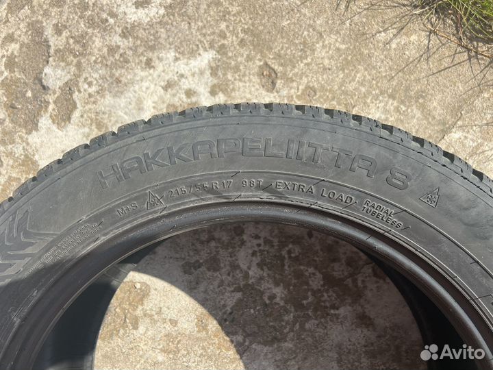 Nokian Tyres Hakkapeliitta 8 215/55 R17