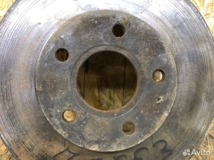 Диск тормозной передний Ford Focus 3 седан 1.6