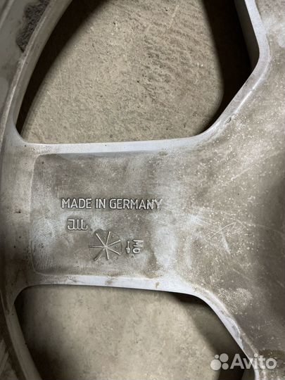 Диск с шиной mersedes amg r19