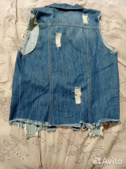 Джинсовая жилетка женская 50