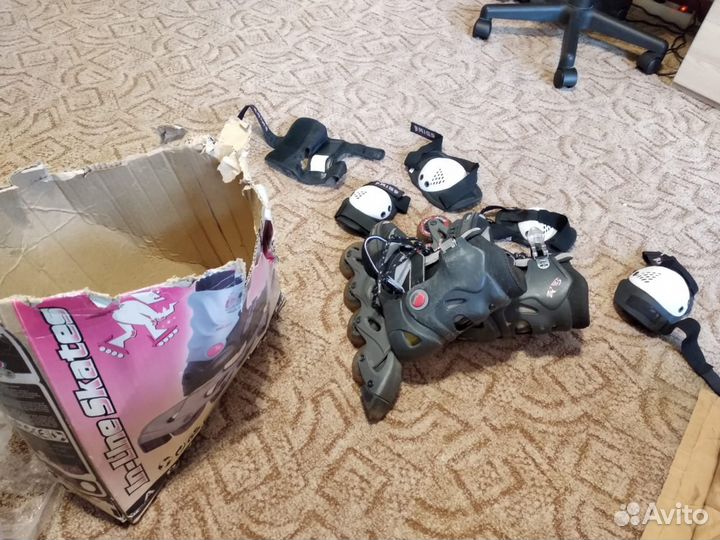 Роликовые коньки и защита