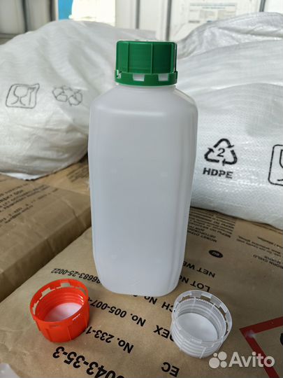Бутылка канистра пластмассовая 1 л