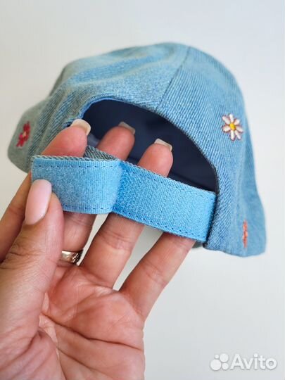 Кепки для девочки George