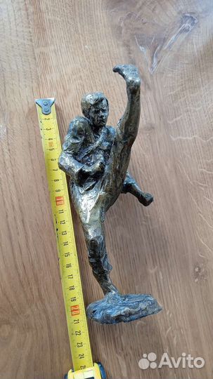 Статуэтка авторская