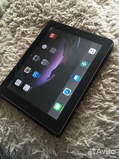 iPad 4 32 retina + cellular(3G, 4 g)