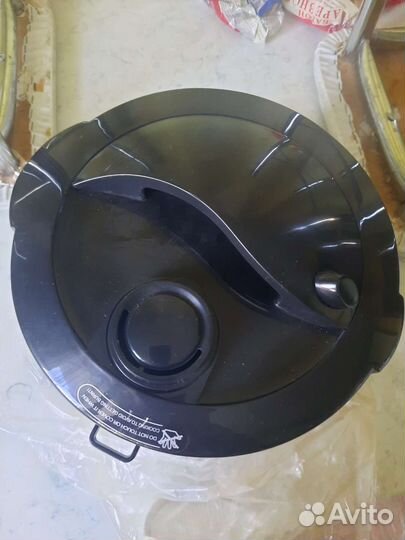 Мультиварка новая