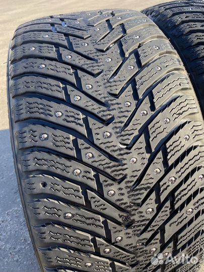Nokian Tyres Hakkapeliitta 8 225/45 R18 и 255/40 R18