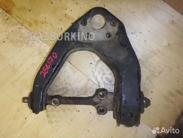 Рычаг передний правый верхний