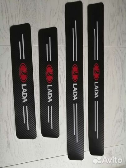 Наклейки 5D на пороги автомобиля