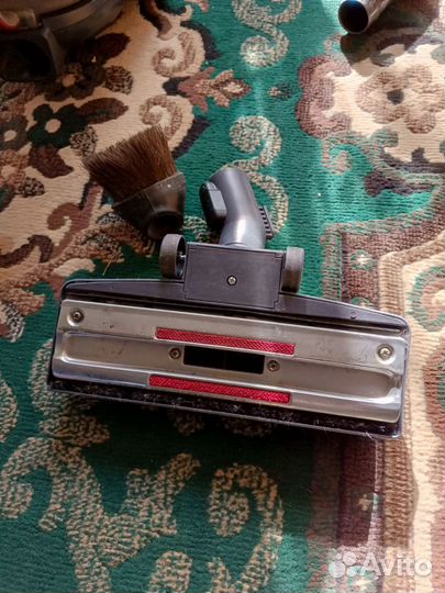 Пылесос LG бу