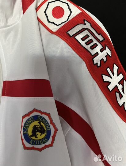 Спортивный костюм детский новый