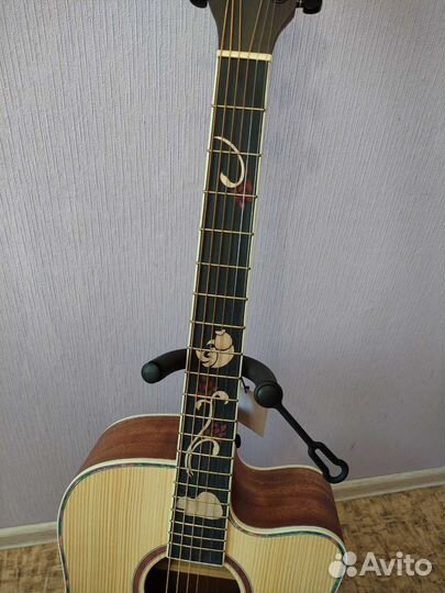 Ажурная гитара инкрустацией новая