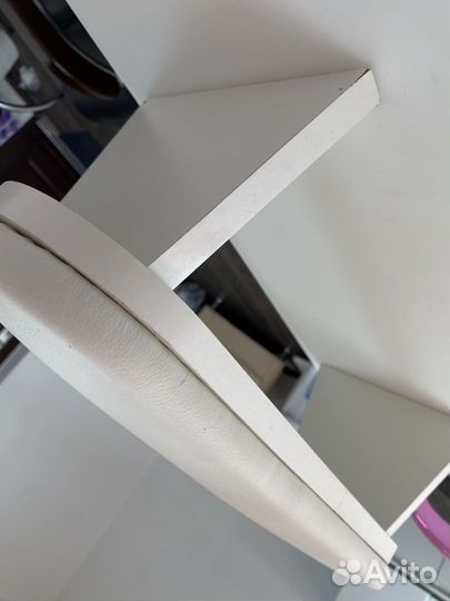 Подставка для рук маникюрная бу