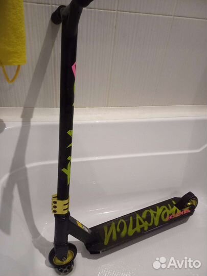 Трюковой самокат